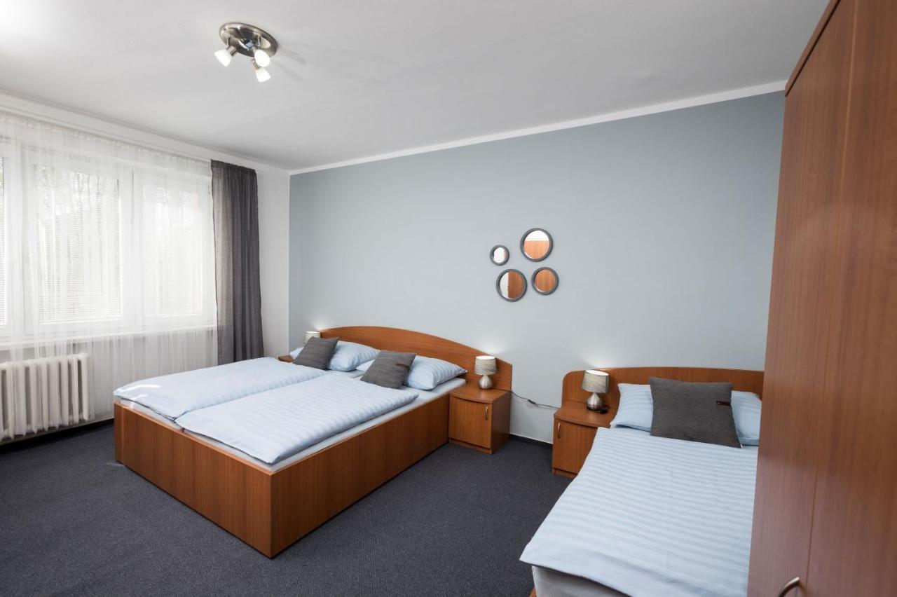 Sting Apartmany Trinec Dış mekan fotoğraf